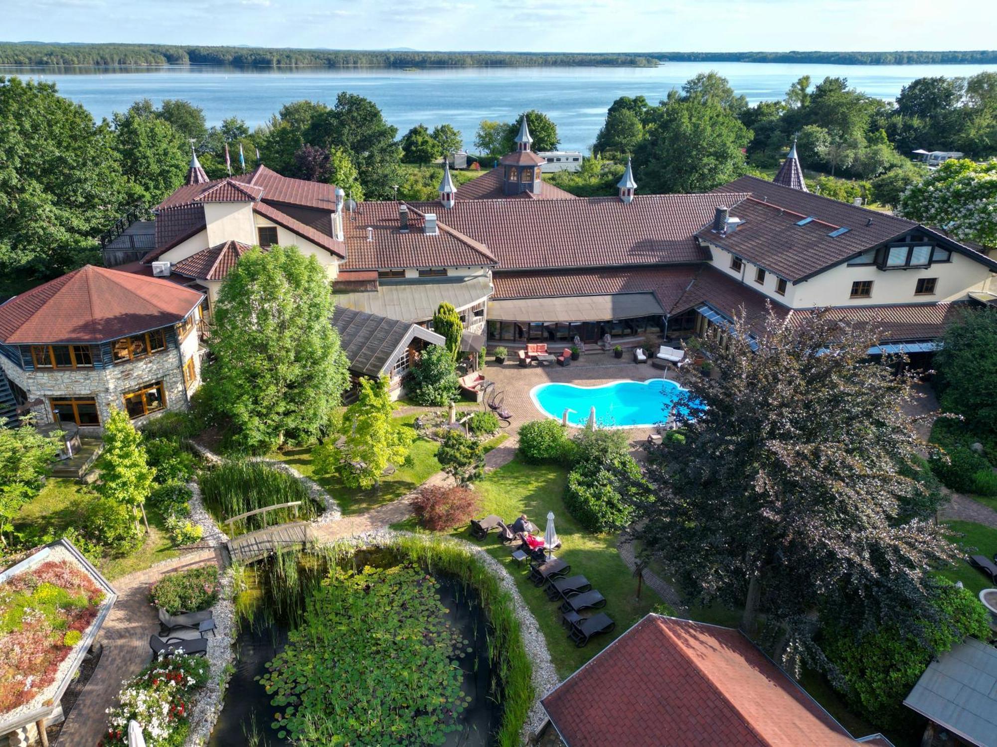 Wellnesshotel Seeschloesschen - Privat- Spa & Naturresort Senftenberg Exterior photo